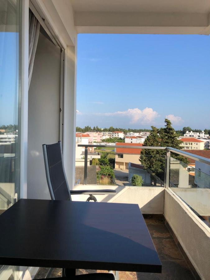 Apartments Fourroses أولتْسي المظهر الخارجي الصورة